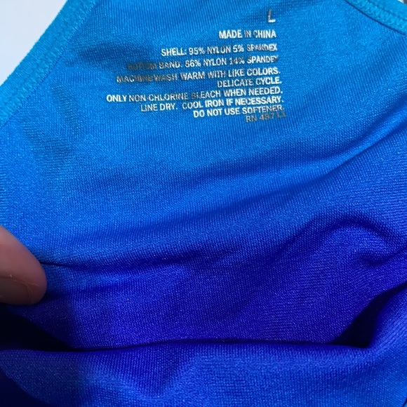 Sports bra- never worn - Picture 2 of 3